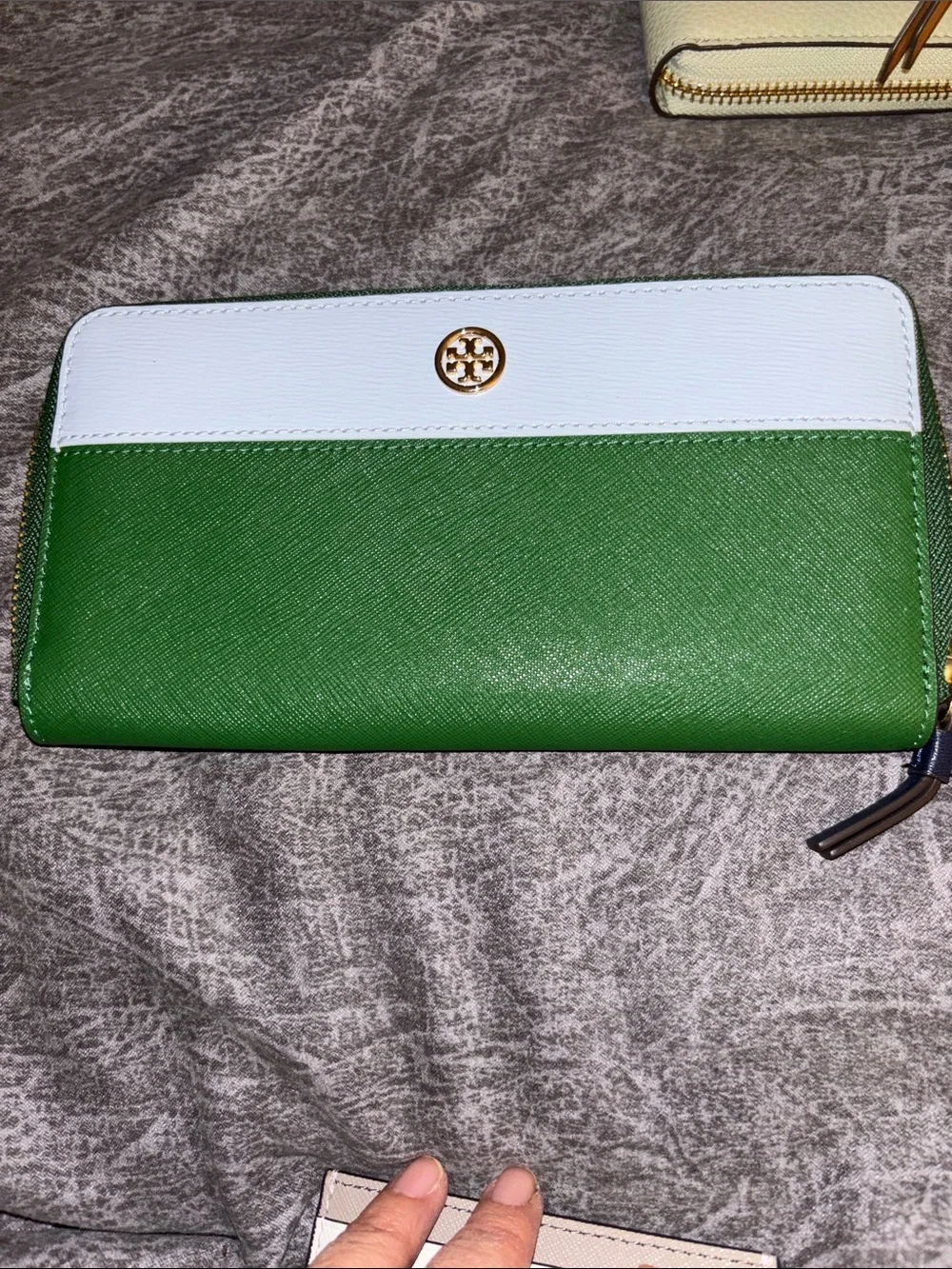 Tory Burch Green and White Zip-Around Continental Wallet with Gold Logo